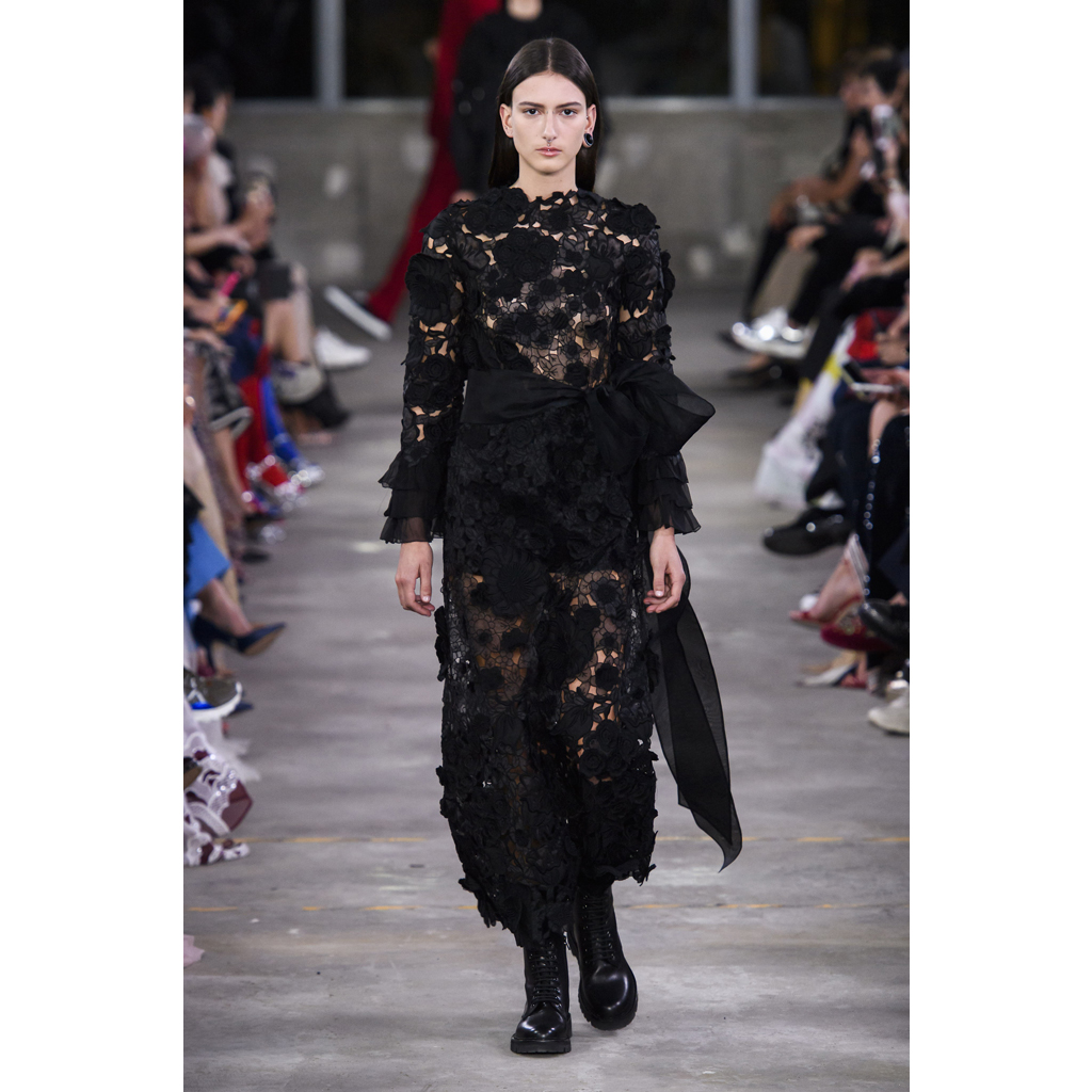 Valentino pref 2019- Ricamificio Paolo Italy